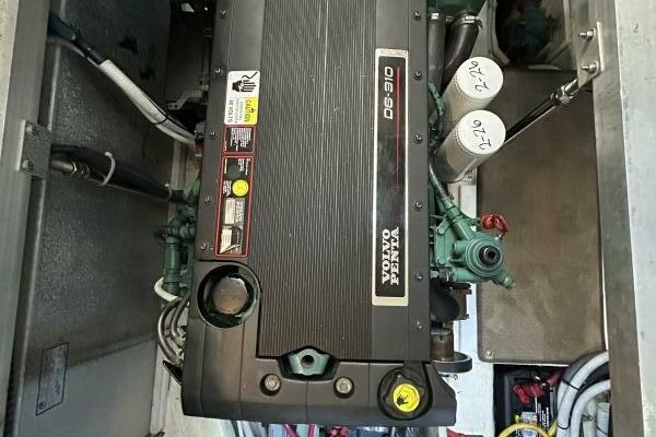 Spirit of Adventure 36ft Carver Yacht For Sale