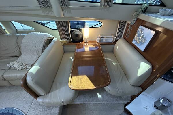 Spirit of Adventure 36ft Carver Yacht For Sale