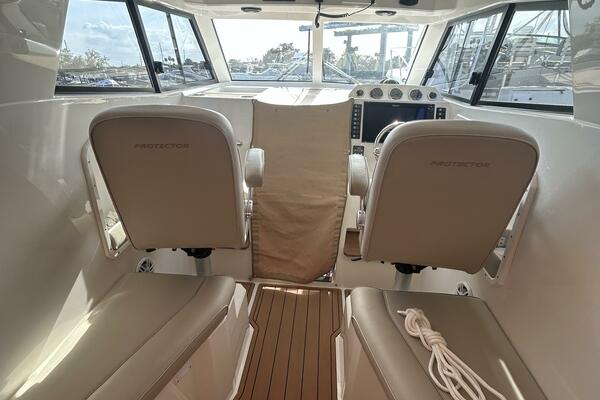 QTR 31ft Protector Yacht For Sale