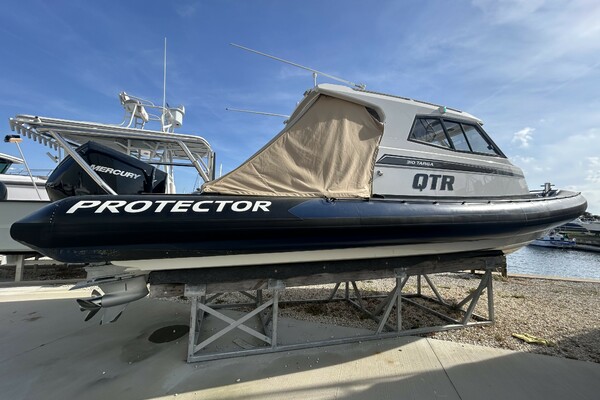 QTR 31ft Protector Yacht For Sale