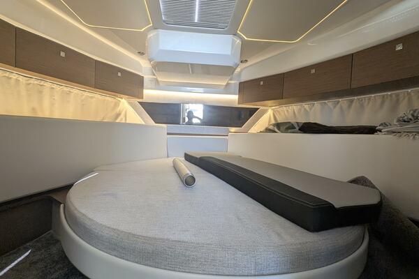 Timeout 34ft Jeanneau Yacht For Sale