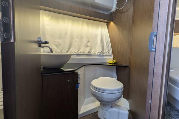 Timeout 34ft Jeanneau Yacht For Sale