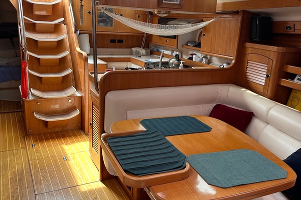 47ft Catalina Yacht For Sale