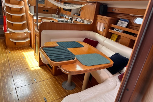 47ft Catalina Yacht For Sale