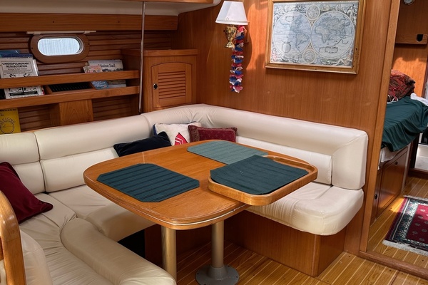 47ft Catalina Yacht For Sale