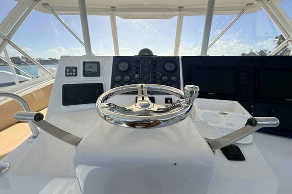 Viking 50 REEL LEGACY - Flybridge Electronics 