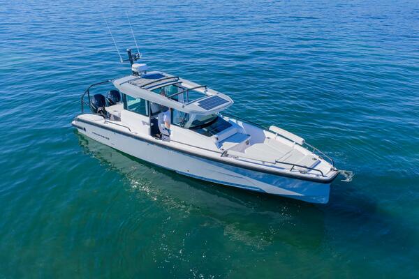 Stock 48 29ft Axopar Yacht For Sale