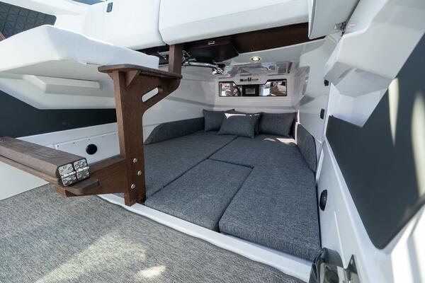 Stock 48 29ft Axopar Yacht For Sale