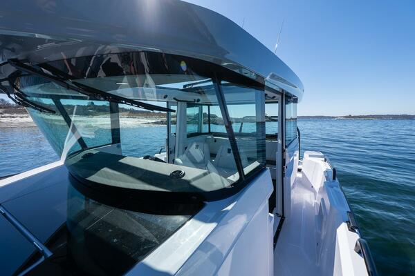 Stock 48 29ft Axopar Yacht For Sale