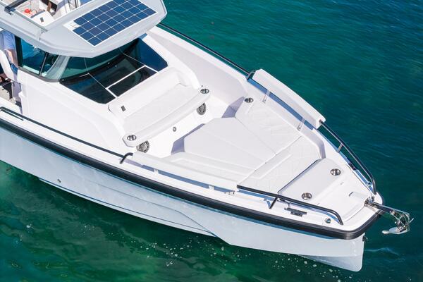 Stock 48 29ft Axopar Yacht For Sale