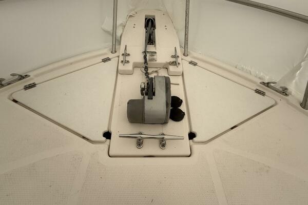 Marlen 24ft Cutwater Yacht For Sale