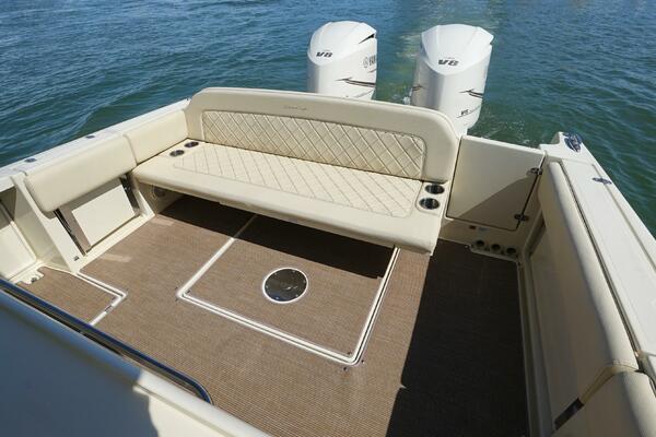 Chris-Craft 34- Catalina Grace- Cockpit