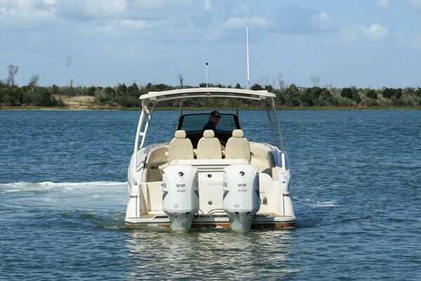 Chris-Craft 34- Catalina Grace- Profile