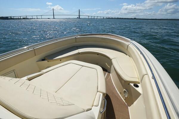 Chris-Craft 34- Catalina Grace- Bow