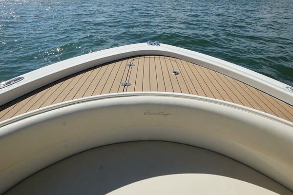 Chris-Craft 34- Catalina Grace- Bow