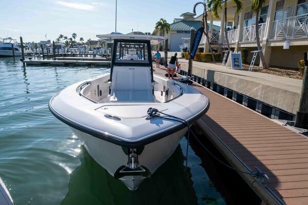 34ft Reef Runner Yacht For Sale