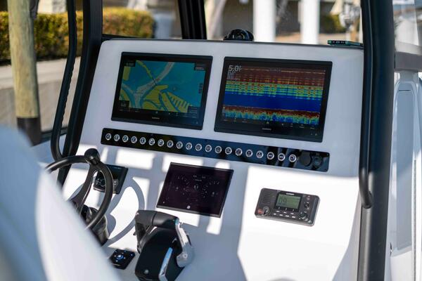 34ft Reef Runner Yacht For Sale