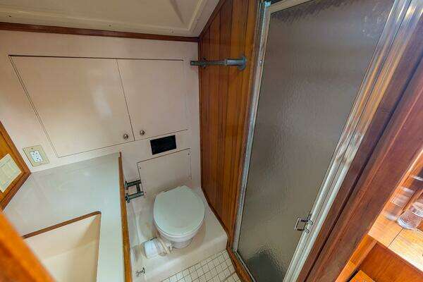 Tides Custom Carolina Express Yacht For Sale
