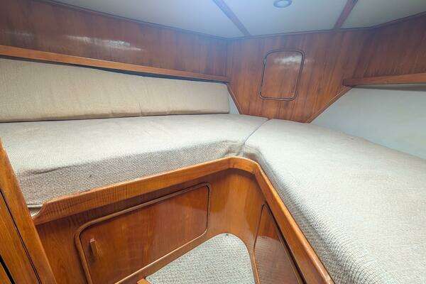 Tides Custom Carolina Express Yacht For Sale