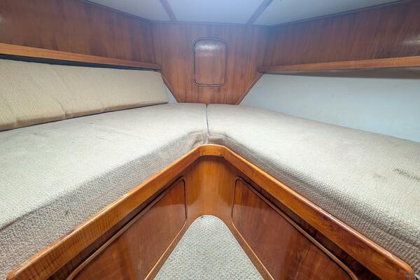 SASSY GIRL 40ft Tides Yacht For Sale