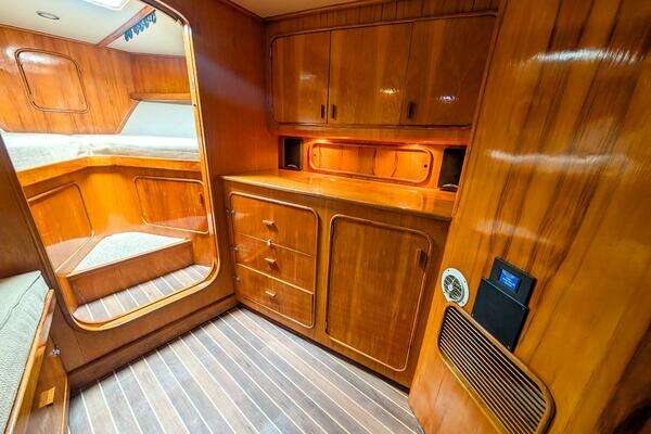 Tides Custom Carolina Express Yacht For Sale