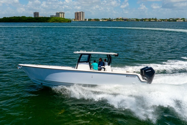 34ft Reef Runner Yacht For Sale