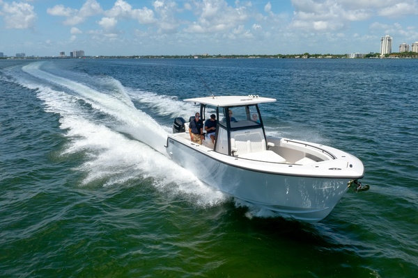 34ft Reef Runner Yacht For Sale
