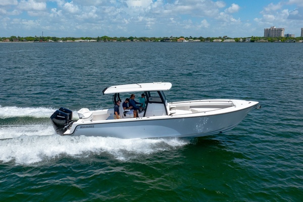 34ft Reef Runner Yacht For Sale