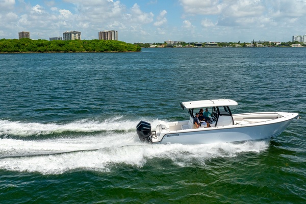 34ft Reef Runner Yacht For Sale