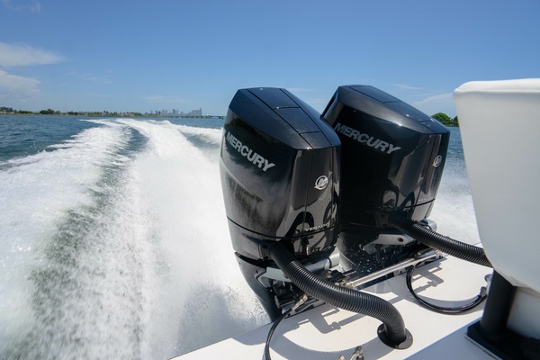 34ft Reef Runner Yacht For Sale