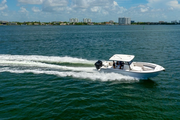 34ft Reef Runner Yacht For Sale
