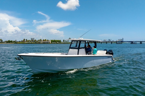 34ft Reef Runner Yacht For Sale