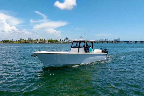 34ft Reef Runner Yacht For Sale