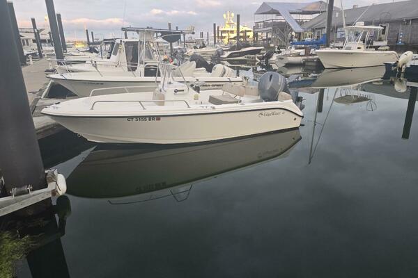 17ft Edgewater Yacht For Sale