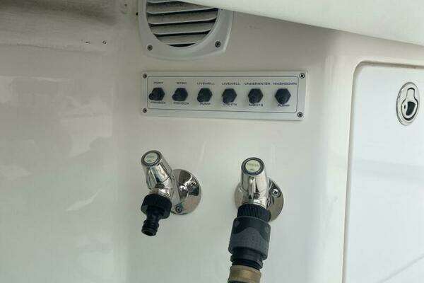 Cabo 40 Express Yacht For Sale