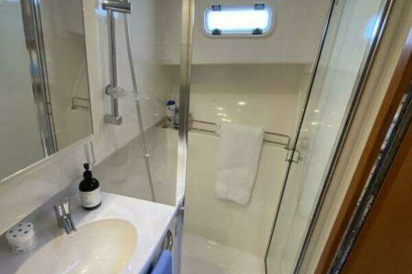 Cabo 40 Express Yacht For Sale