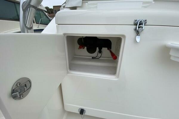 VAQUERO 40ft Cabo Yacht For Sale