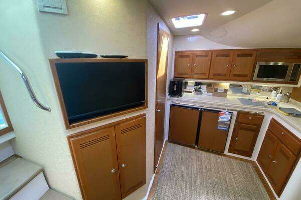 Cabo 40 Express Yacht For Sale