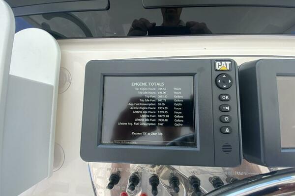 VAQUERO 40ft Cabo Yacht For Sale