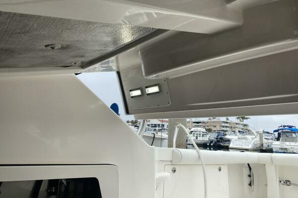 VAQUERO 40ft Cabo Yacht For Sale