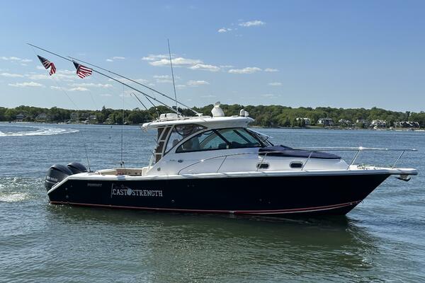 Cast Strength 36ft Pursuit Yacht For Sale