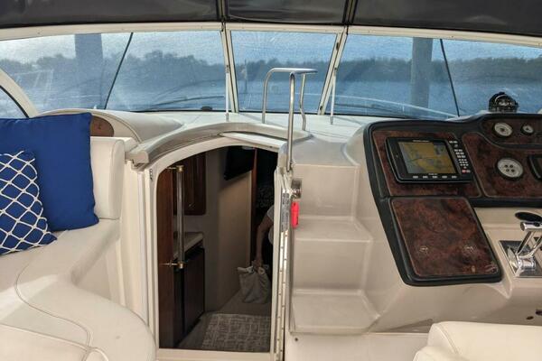 Escape Key 39ft Cruisers Yachts Yacht For Sale
