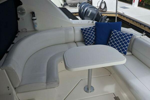 Escape Key 39ft Cruisers Yachts Yacht For Sale