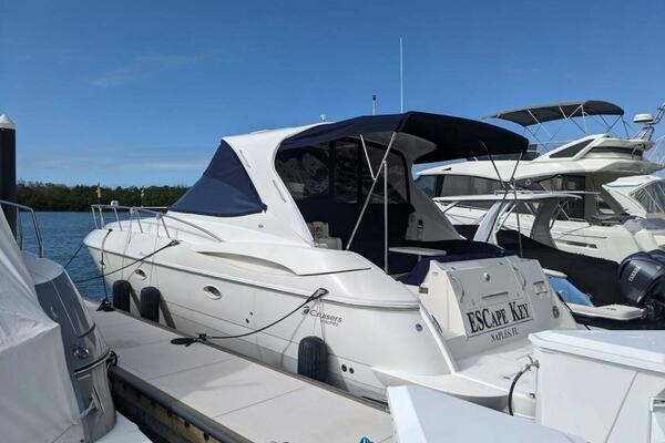 Escape Key 39ft Cruisers Yachts Yacht For Sale