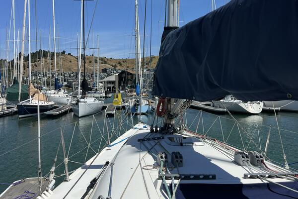 Relentless 31ft Sydney Yacht For Sale