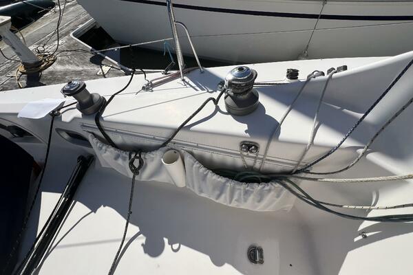 Relentless 31ft Sydney Yacht For Sale