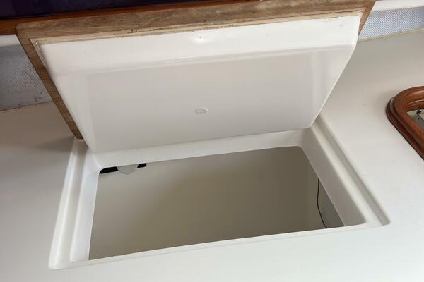 Relentless 31ft Sydney Yacht For Sale