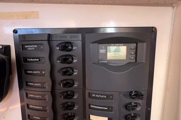 Relentless 31ft Sydney Yacht For Sale