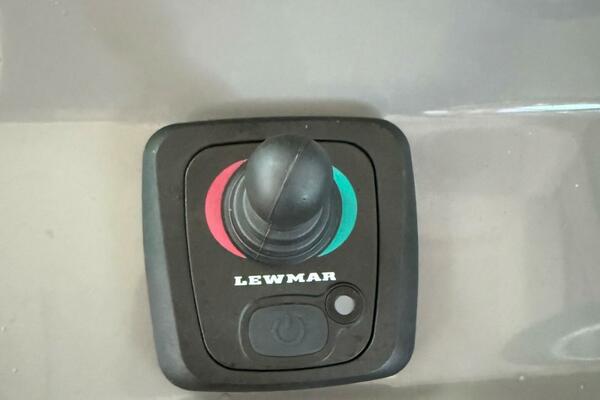 29ft Pursuit Yacht For Sale