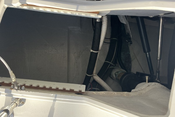 UPBEAT 36ft C amp C Yacht For Sale